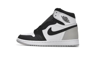  Jordan 1 Retro High OG Bleached Coral 555088-108 01