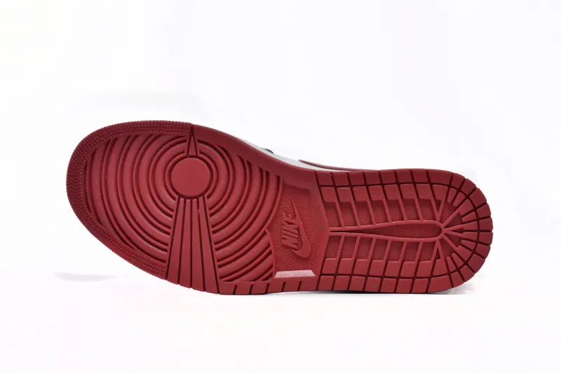 fake air jordan 1 mid bred