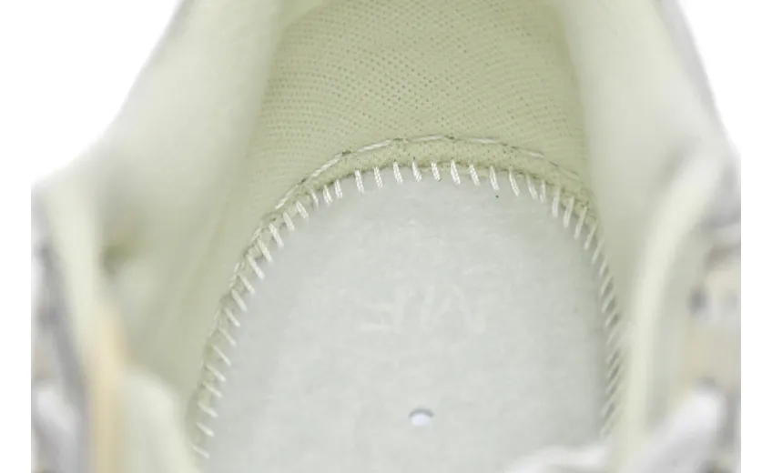 fake nike dunks low coconut milk
