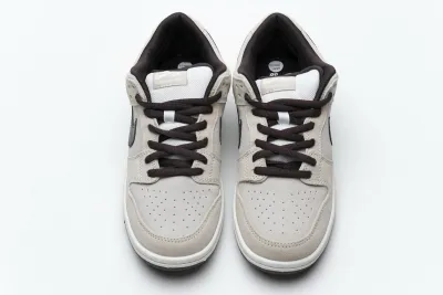Nike SB Dunk Low Desert Sand Mahogany BQ6817-004 02