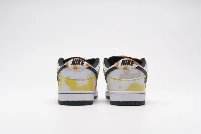Nike SB Dunk Low Raygun Tie-Dye White BQ6832-101 02