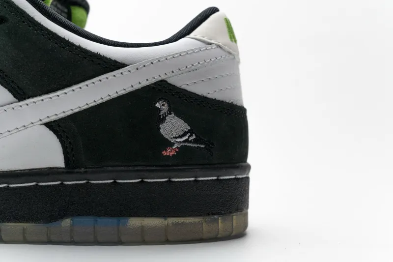 fake dunk low staple pigeon