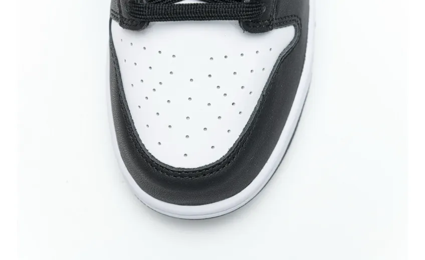 fake dunk low retro white black panda