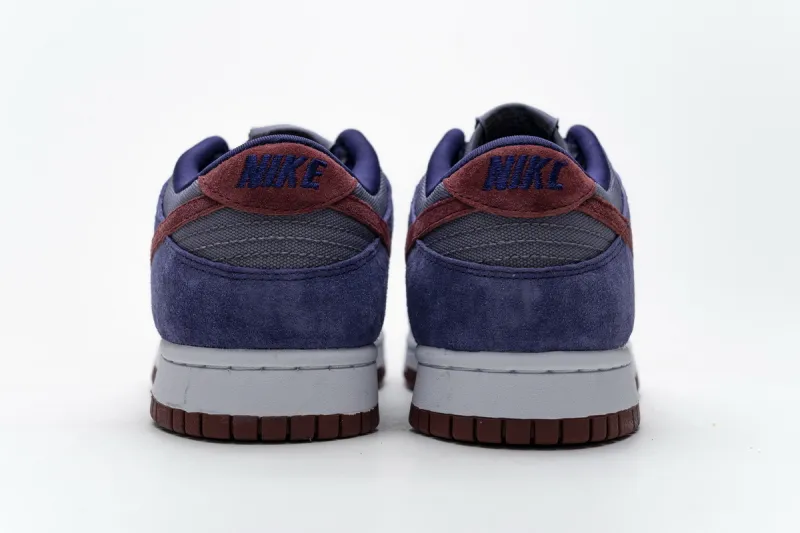 plum nike dunks reps