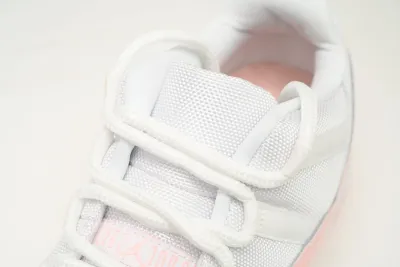 Jordan 11 Retro Low Legend Pink AH7860-160 02