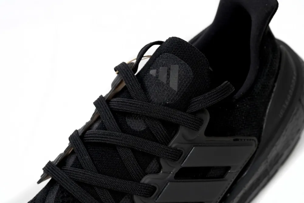 ultraboost all black replica