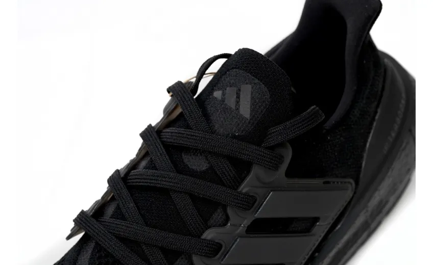 ultraboost all black replica