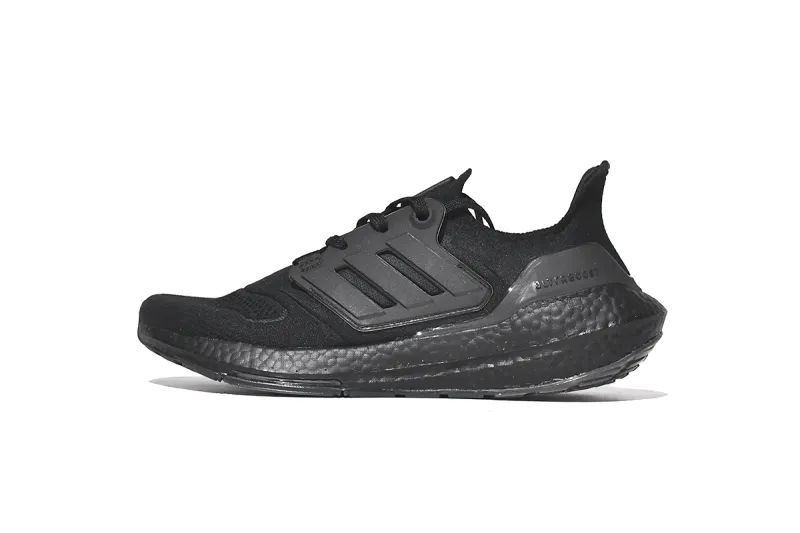 fake adidas ultra boost 22 triple black