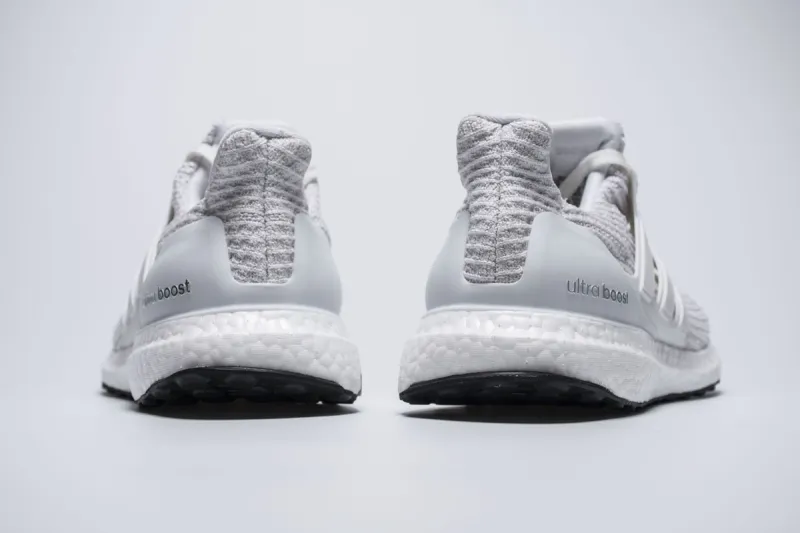 ultraboost 4 white replica