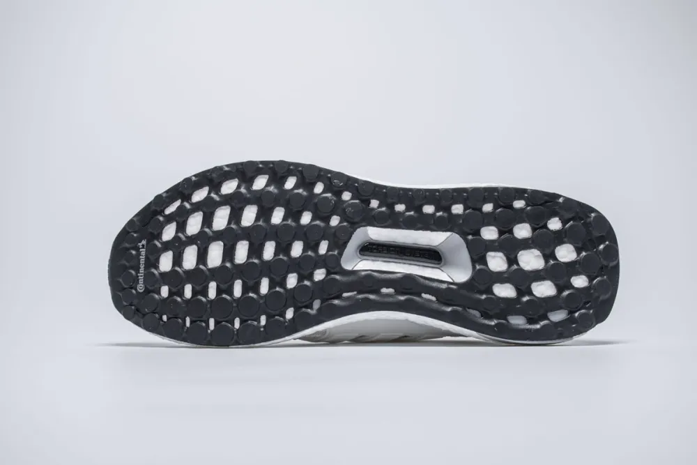 fake adidas ultra boost 4.0 running white