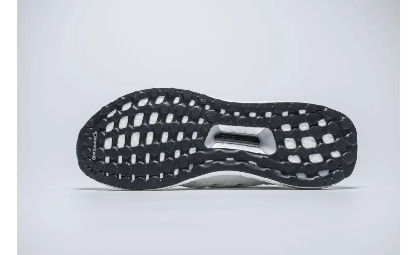 fake adidas ultra boost 4.0 running white