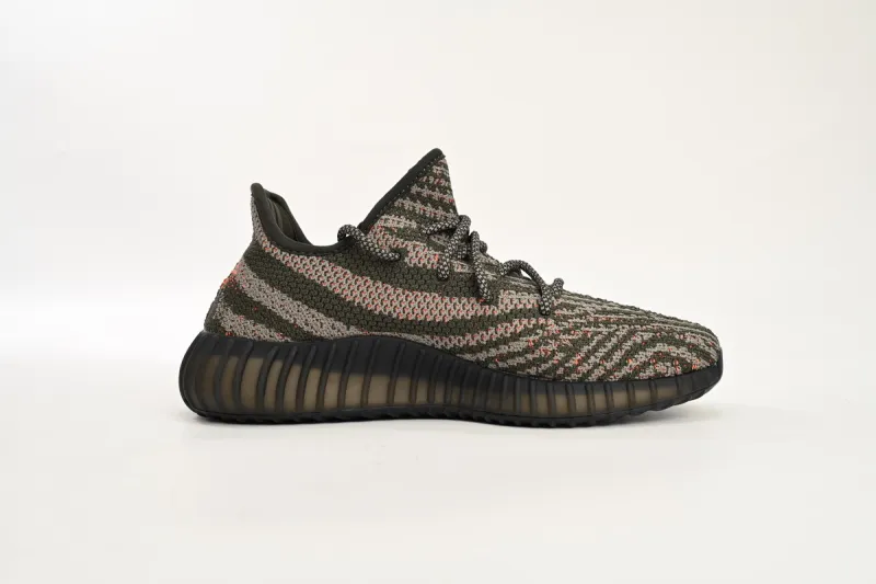 yeezy carbon beluga reps