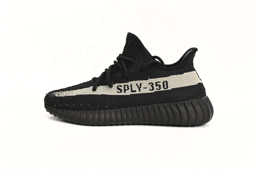 fake yeezy core black white