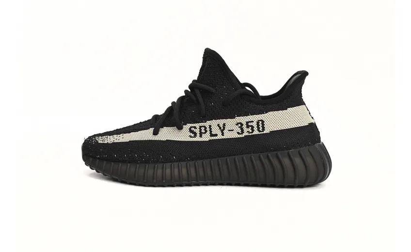 fake yeezy core black white