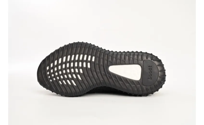 black white yeezy 350 v2 reps