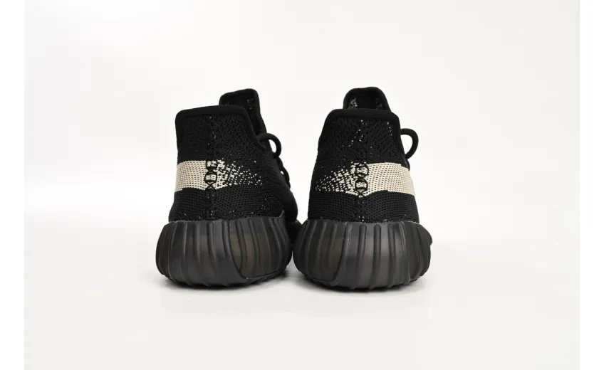 white and black yeezy 350 reps