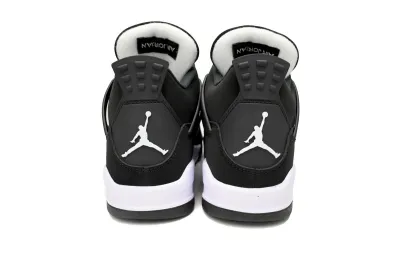 Jordan 4 Retro White Thunder FQ8138-001 02