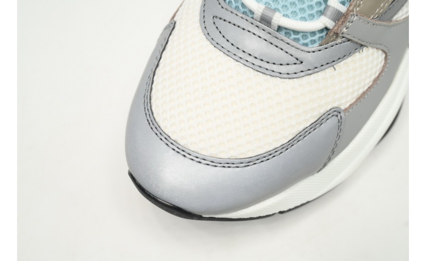 Dior B22 White Blue 3SN231YXX_H865