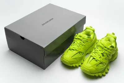  Balenciaga Track Fluorescent Yellow (no light) 542436 W1GB7 2014 02