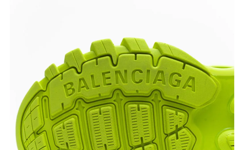  Balenciaga Track Fluorescent Yellow (no light) 542436 W1GB7 2014