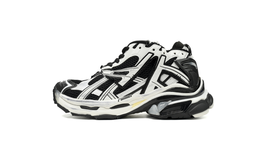 Balenciaga Runner White Black White   677403W3RB29010