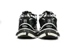 Balenciaga Runner White Black White   677403W3RB29010