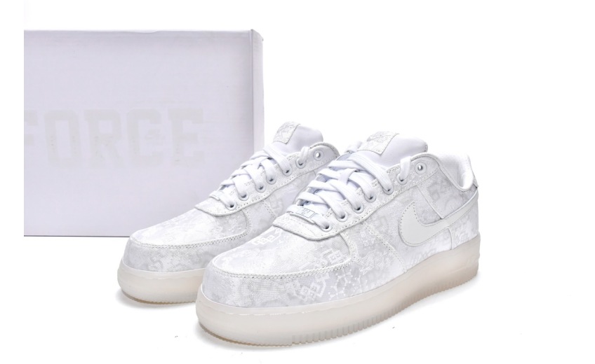  Air Force 1 Low CLOT 1WORLD AO9286-100