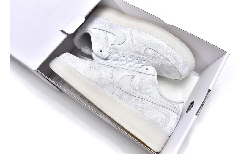  Air Force 1 Low CLOT 1WORLD AO9286-100