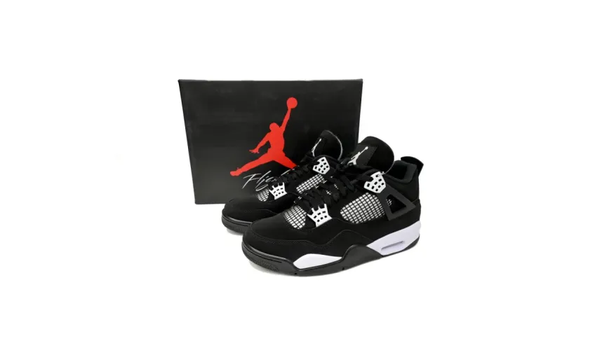 replica Air Jordan 4 Retro White Thunder 