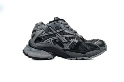 Balenciaga Runner Dark Grey Black 677403W3RBR1515/677403 W3RBR 1515 02