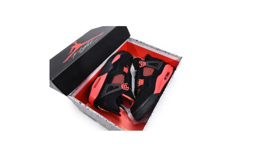  Jordan 4 Red Thunder replica