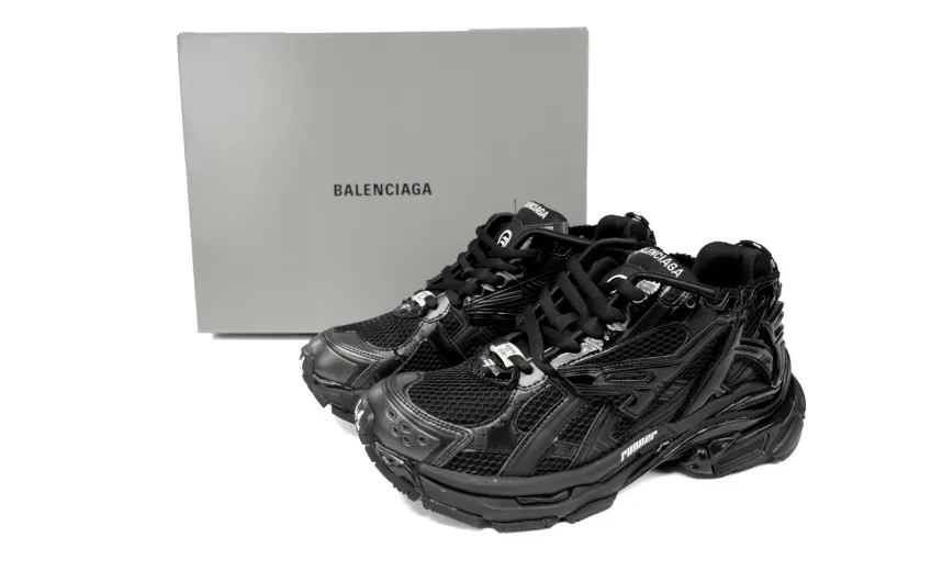 Balenciaga Runner Black 656065W3RA11000 