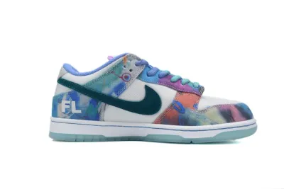 Nike SB Dunk Low Futura Laboratories Bleached Aqua  HF6061-400 02