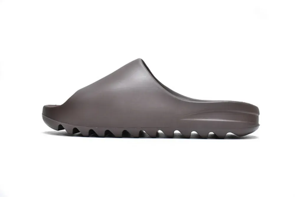  Adidas Yeezy Slide Soot Brown G55495 
