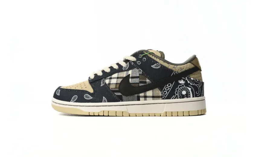 Travis Scott x Nike SB Dunk Low Cashew CT5053-001