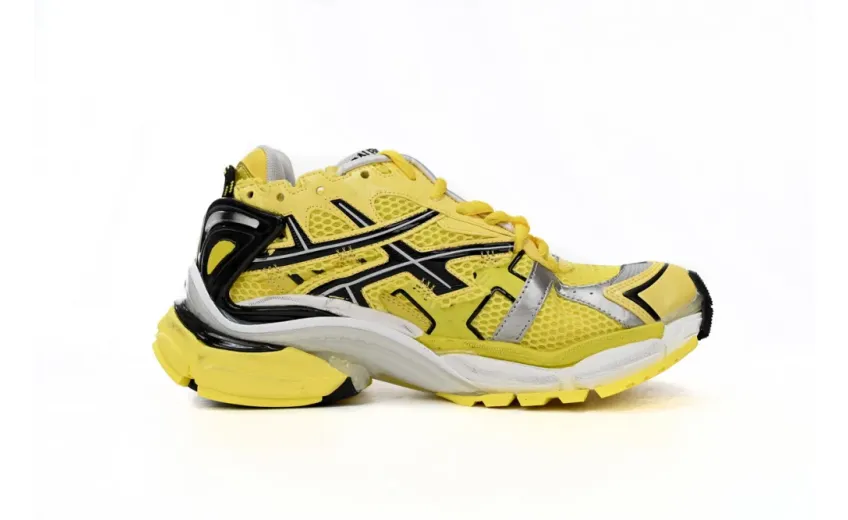 Balenciaga Runner Black Yellow reps