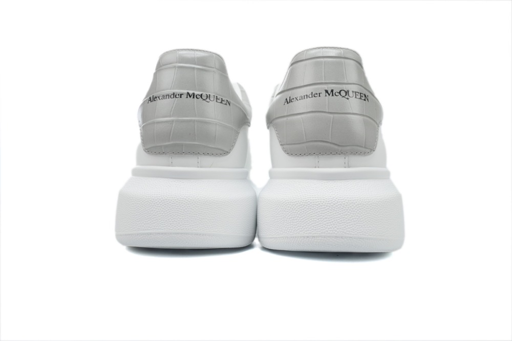 Alexander McQueen Oversized Sneaker Gray Stone Texture Heel