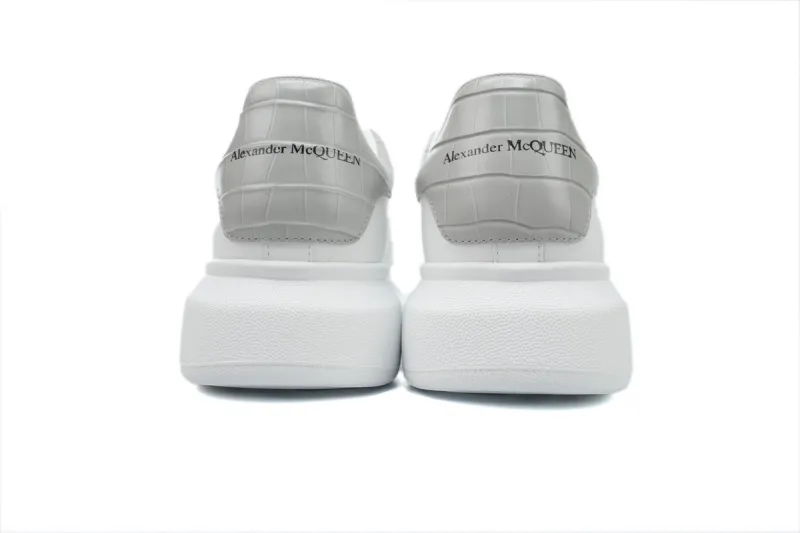 Alexander McQueen Oversized Sneaker Gray Stone Texture Heel