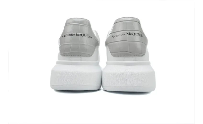 Alexander McQueen Oversized Sneaker Gray Stone Texture Heel