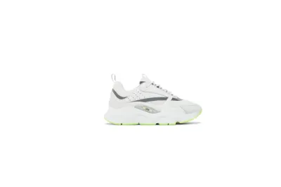 Dior B22 White Light Green 02