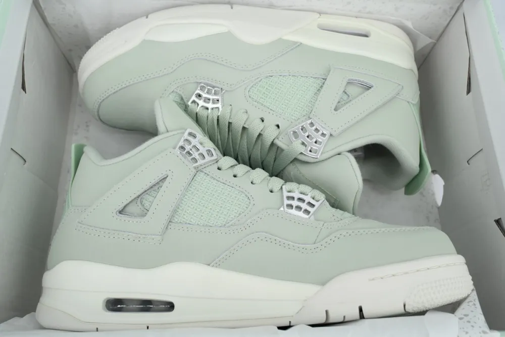 Air Jordan 4 Retro 'Abundance / Seafoam'HV0823-003