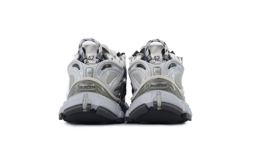 Balenciaga Runner Sneaker 'Grey Brown'772774 W3RMU 2000