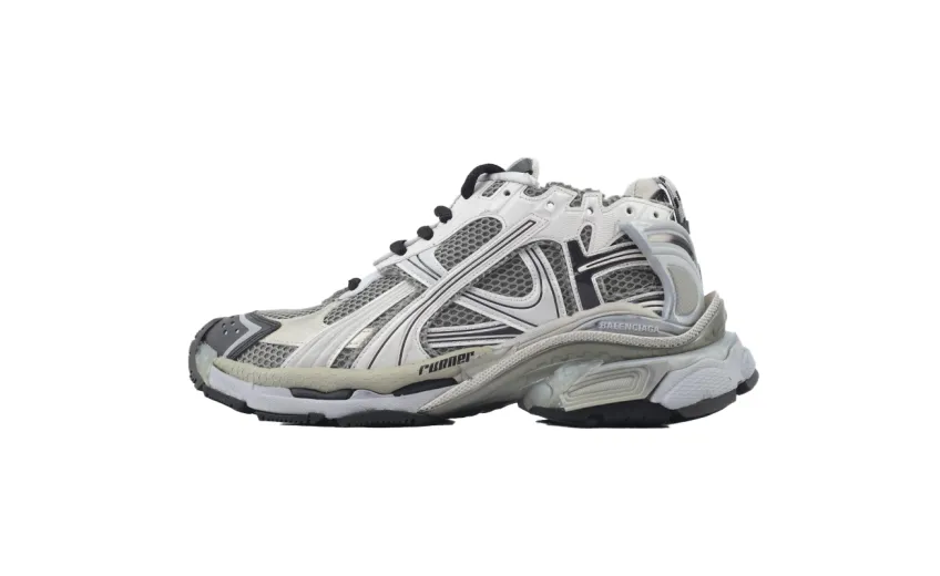 Balenciaga Runner Sneaker 'Grey Brown'772774 W3RMU 2000