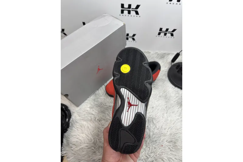Jordan 14 Retro 'Ferrari' 2025 IF5015-600