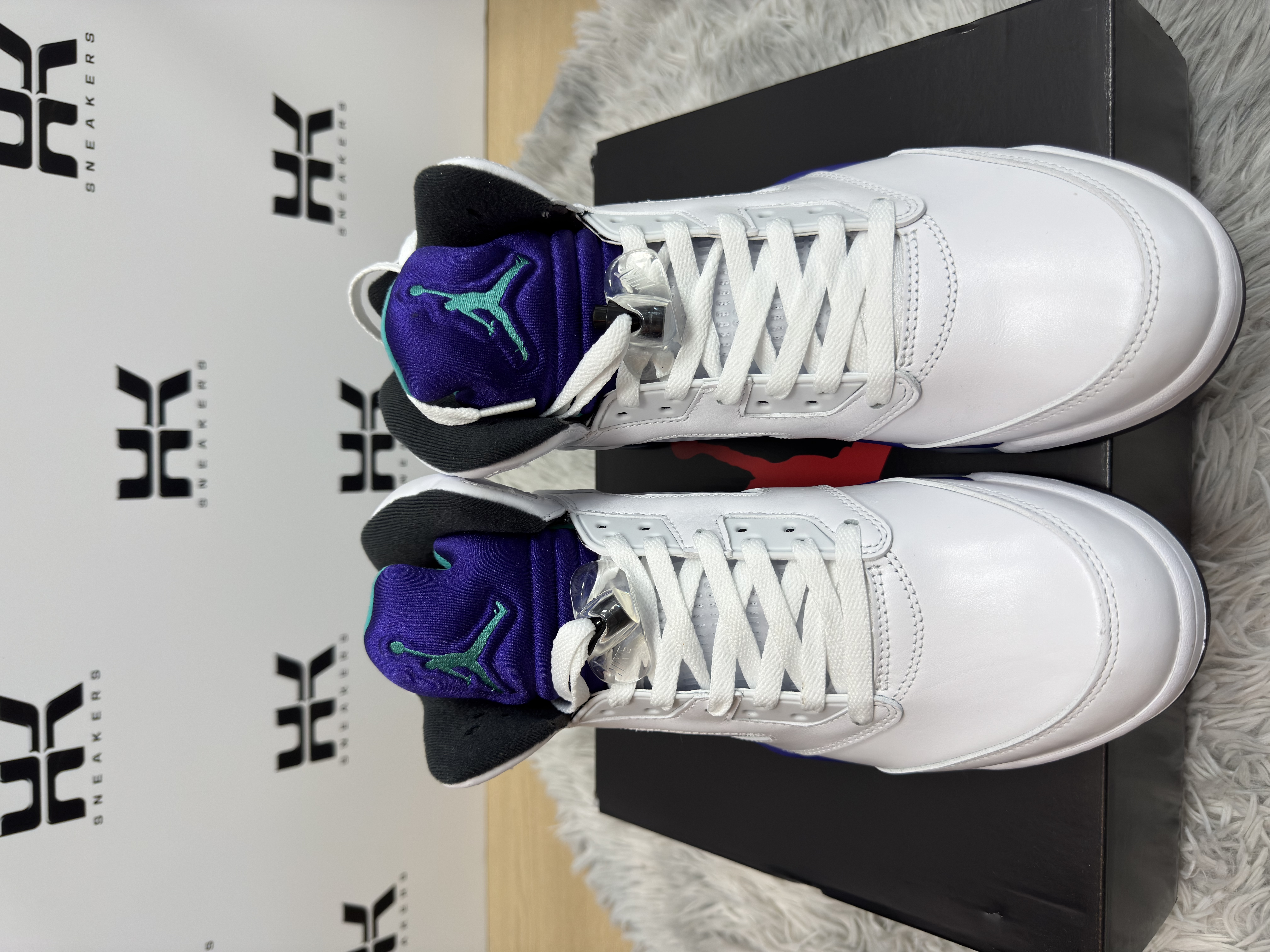 Jordan 5 Retro Grape (2025) HQ7978-100