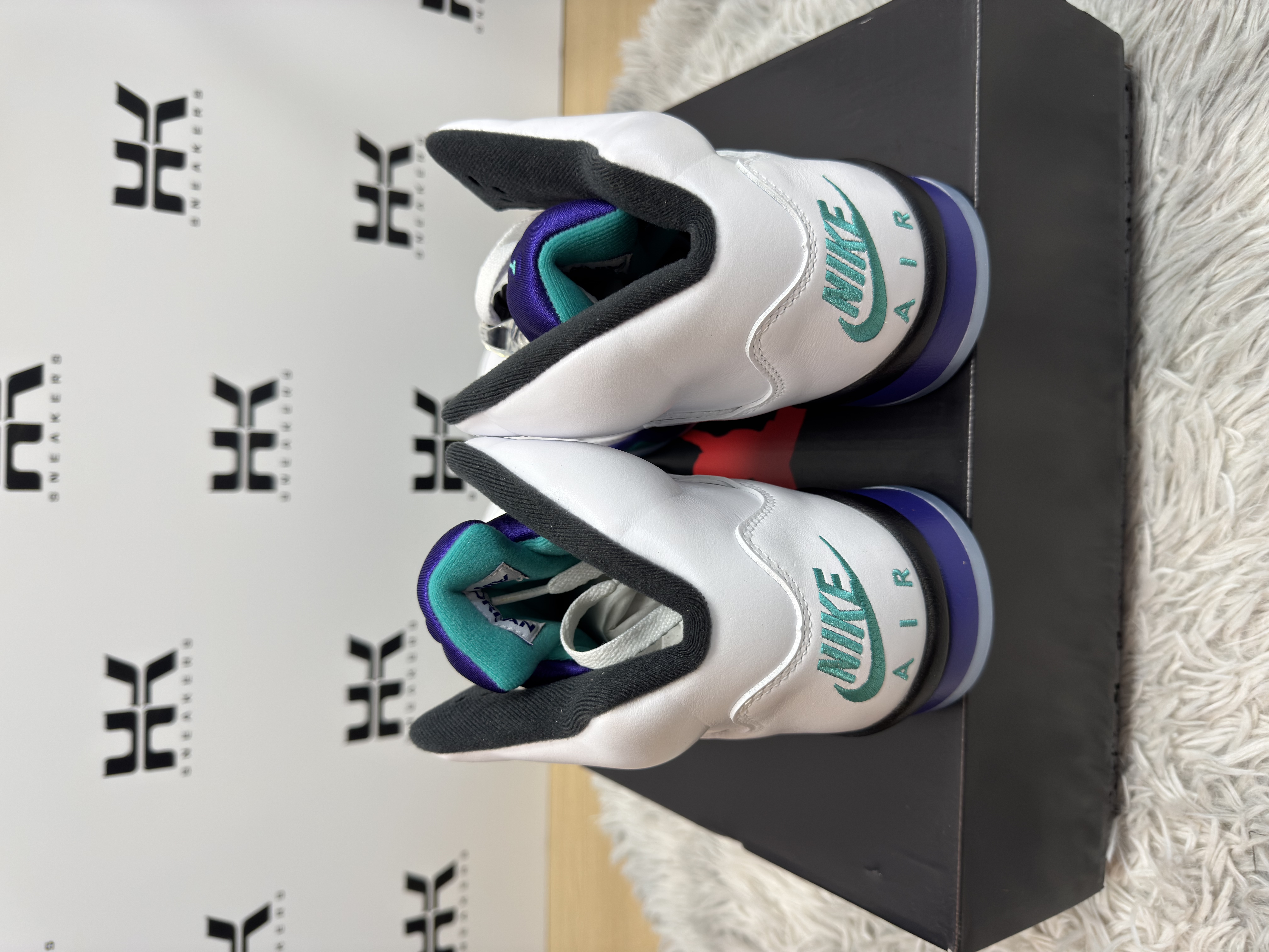 Jordan 5 Retro Grape (2025) HQ7978-100