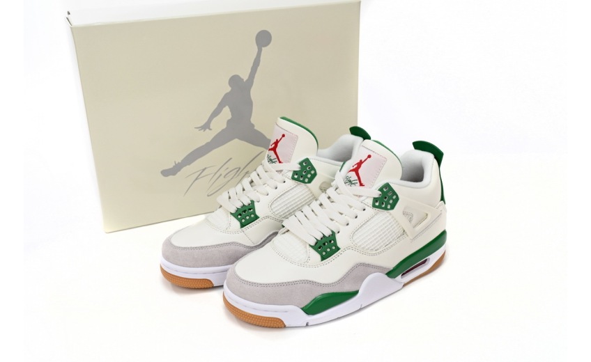 fake green pine 4s 