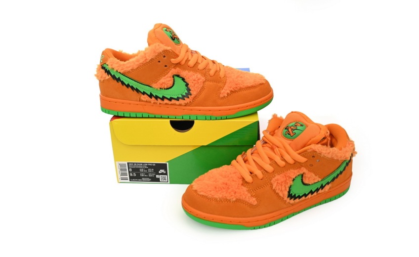 Nike SB Dunk Low Grateful Dead Bears Orange CJ5378-800