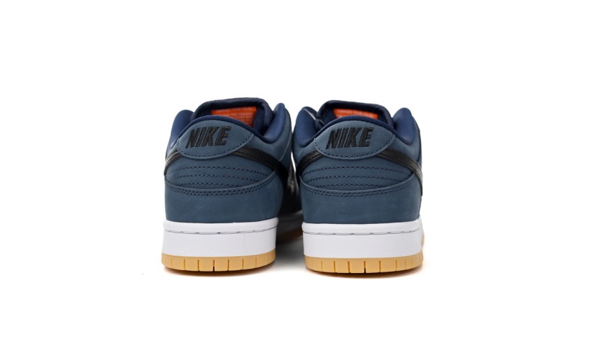 Nike SB Dunk Low Navy Black Gum CW7463-401