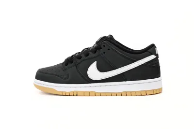 Nike SB Dunk Low Pro Black Gum CD2563-006 01